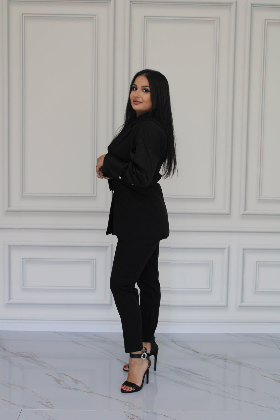 Compleu Vesta si Pantaloni Negru