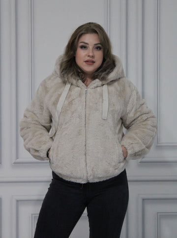 Jacheta din Blana Ecologica Crem